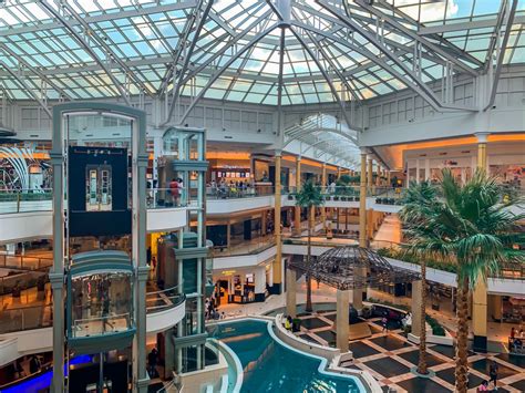 fendi somerset mall